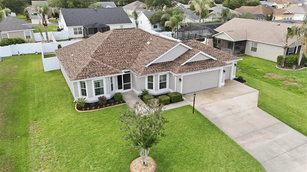 5151 NE 121st Avenue Oxford FL 34484