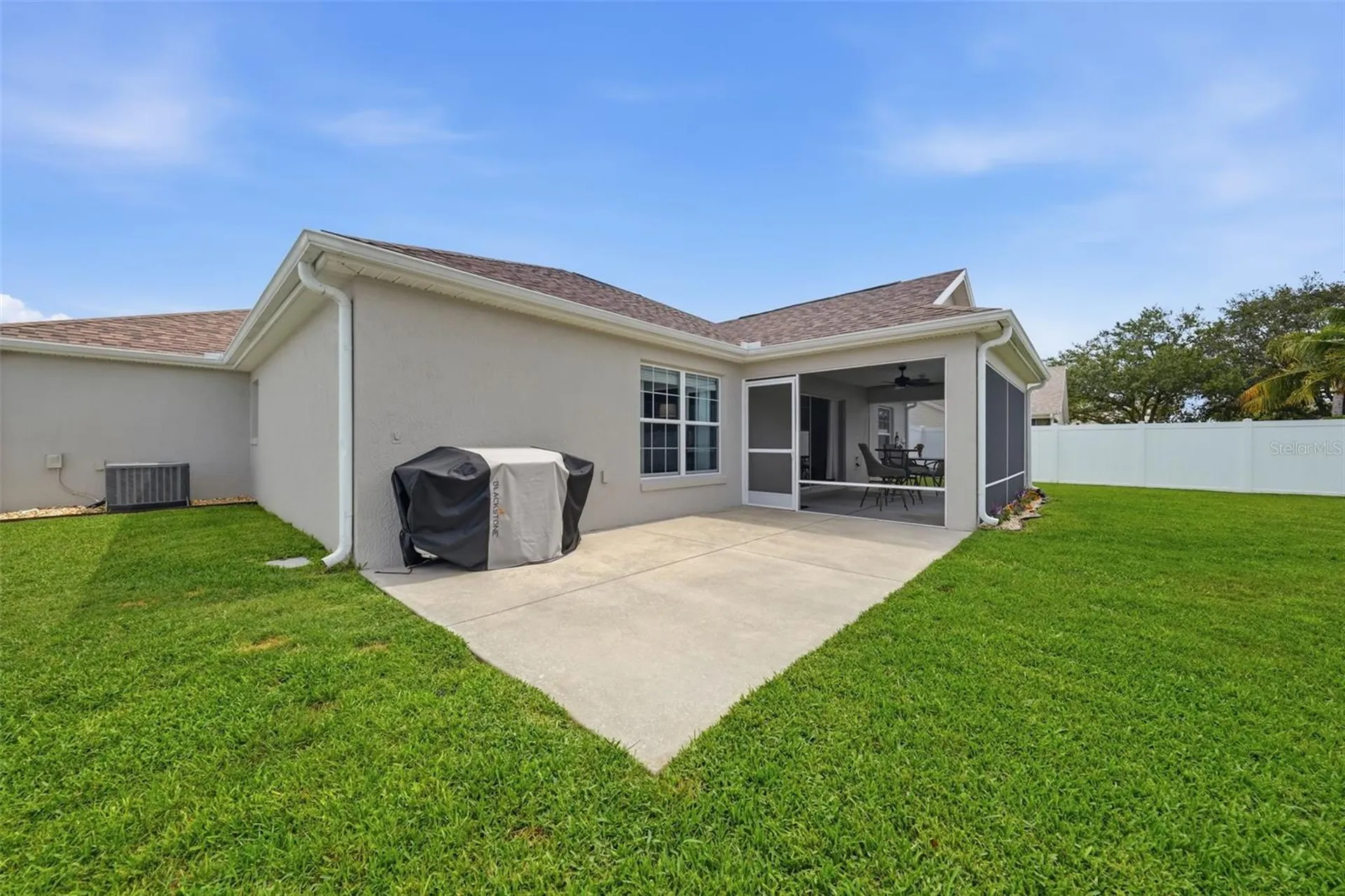5151 NE 121st Avenue Oxford FL 34484