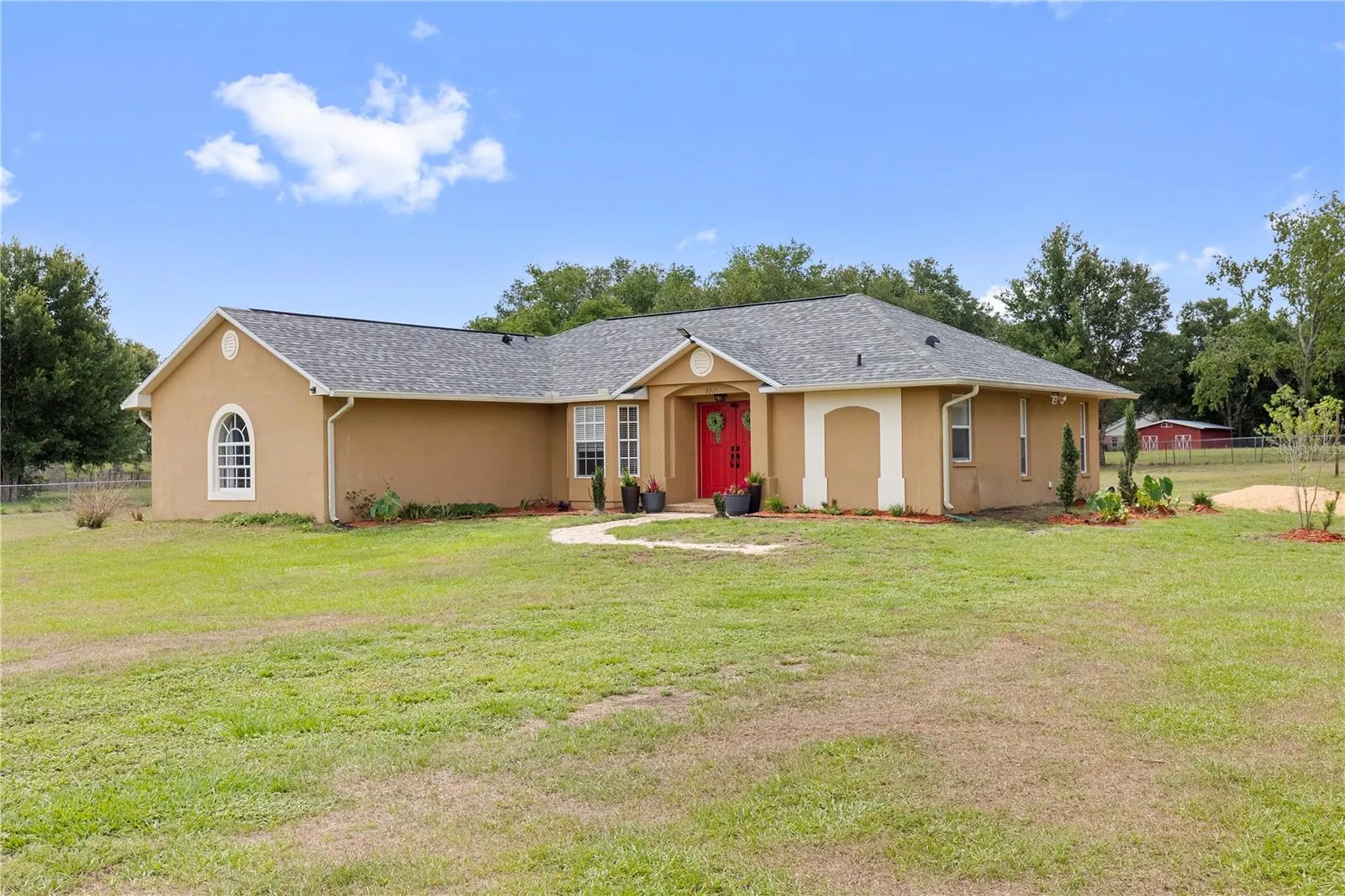 9917 Nelson Road Dade City FL 33525