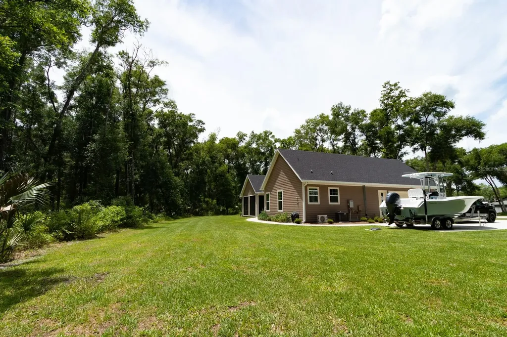 3504 Dunstable Drive Deland FL 32720