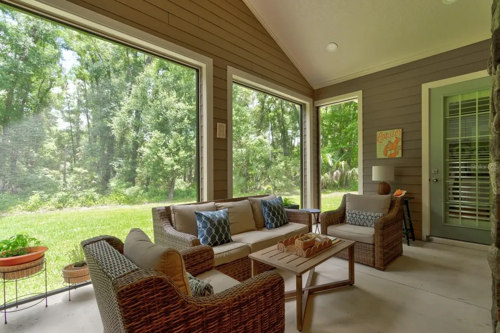 3504 Dunstable Drive Deland FL 32720