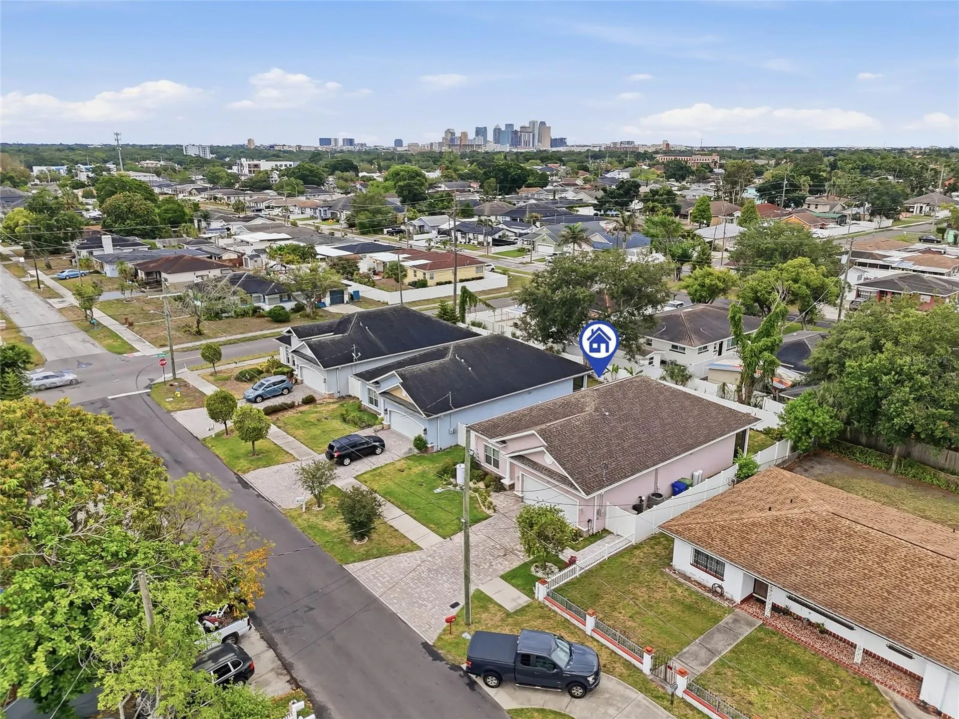 2906 W Douglas Street Tampa FL 33607