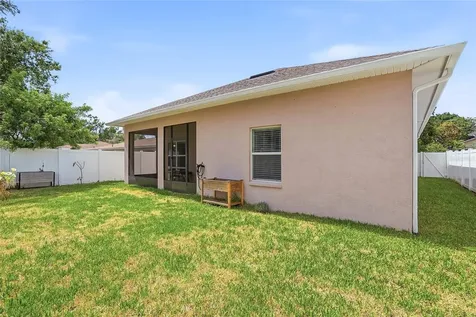 2906 W Douglas Street Tampa FL 33607