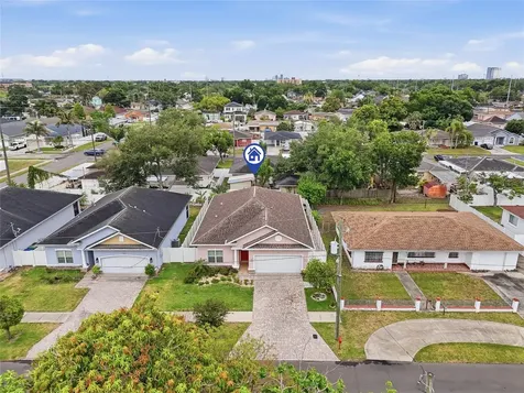 2906 W Douglas Street Tampa FL 33607