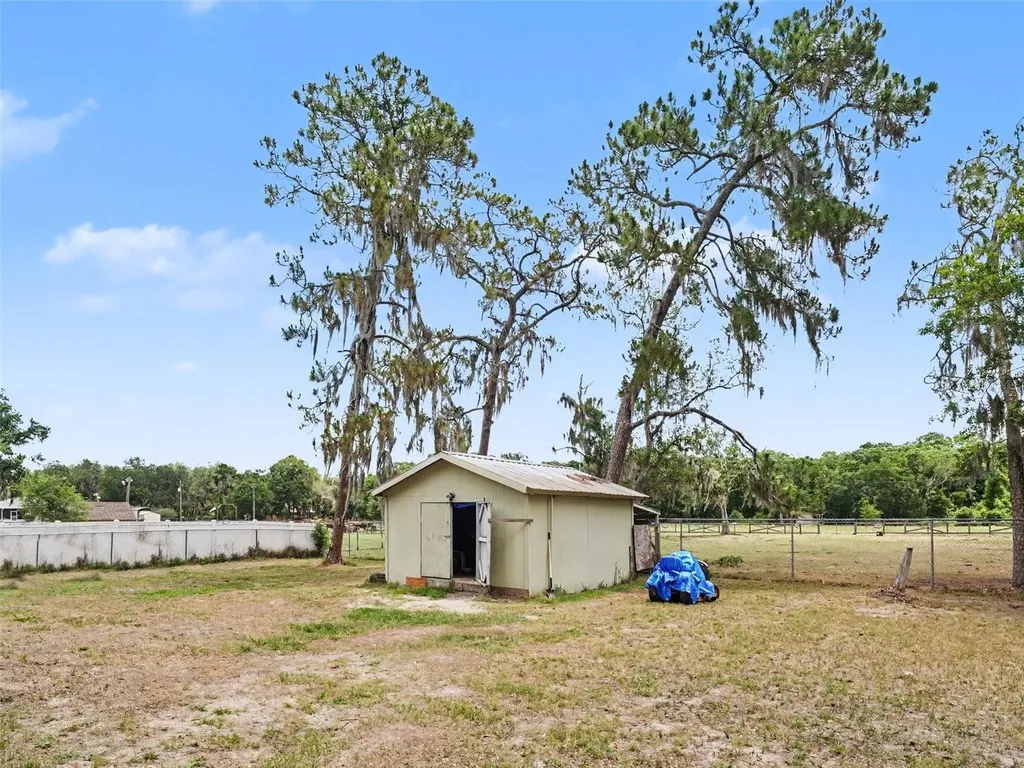 5753 Southwind Drive Mulberry FL 33860