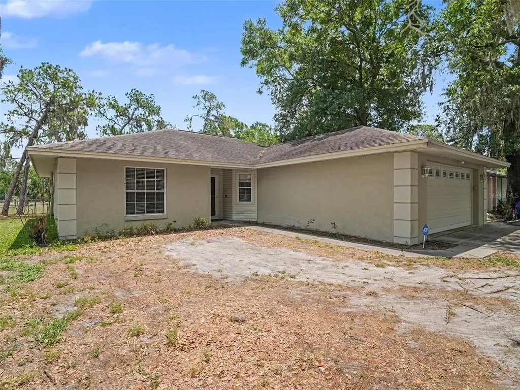 5753 Southwind Drive Mulberry FL 33860