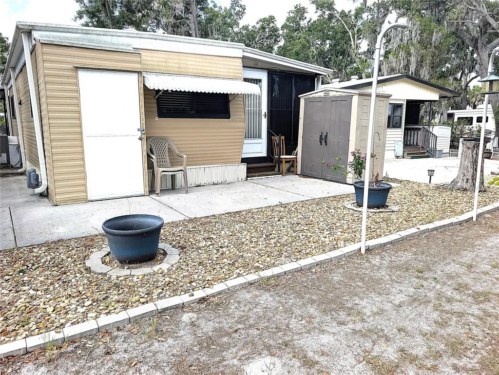 3300 26th Avenue E Bradenton FL 34208
