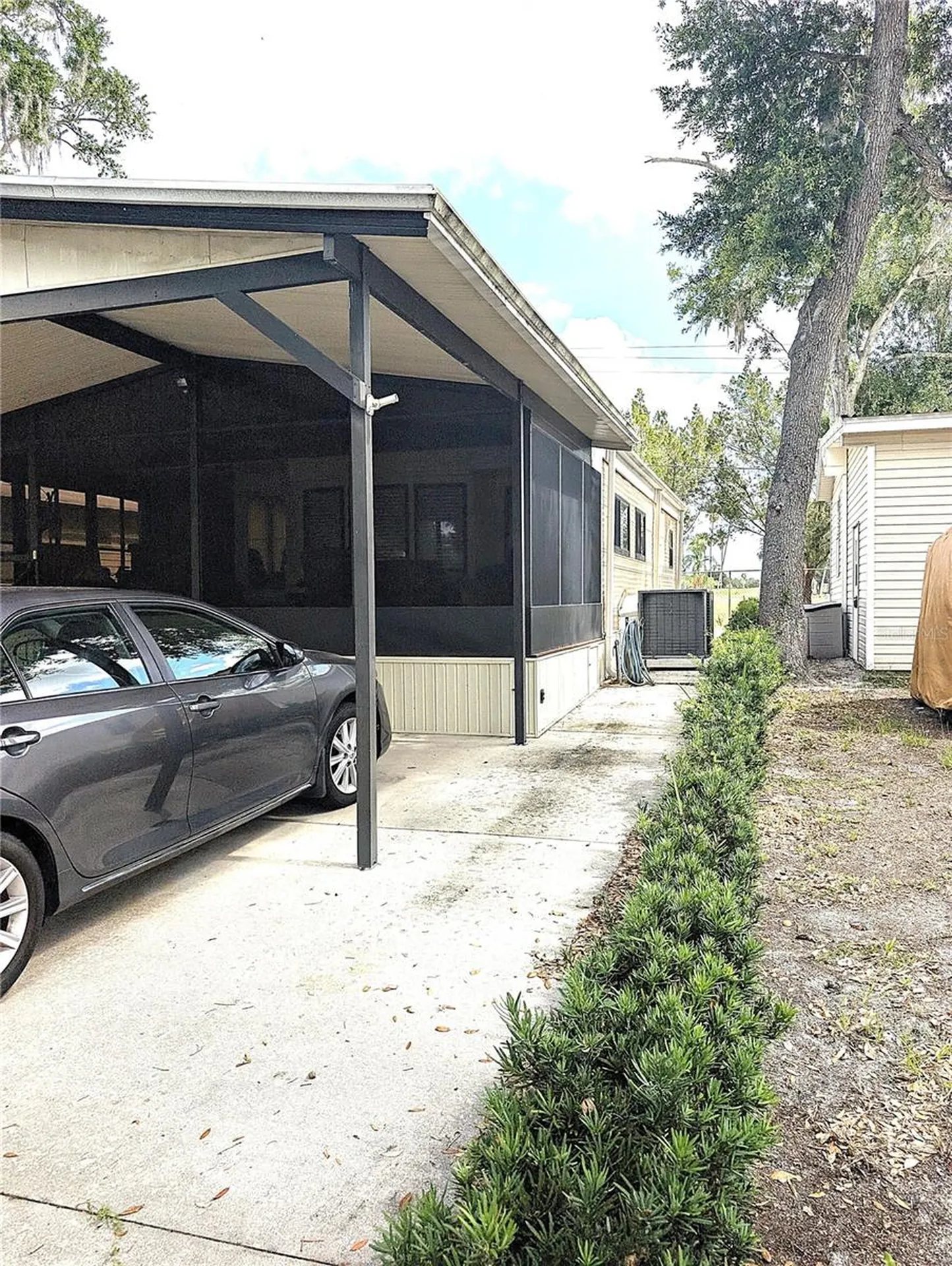 3300 26th Avenue E Bradenton FL 34208