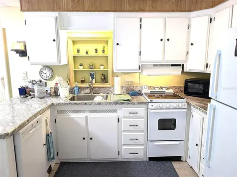 3300 26th Avenue E Bradenton FL 34208
