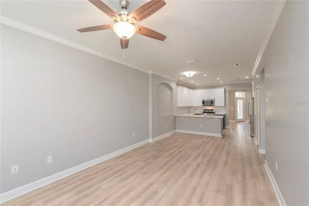 10109 Hayfield Way Tampa FL 33626