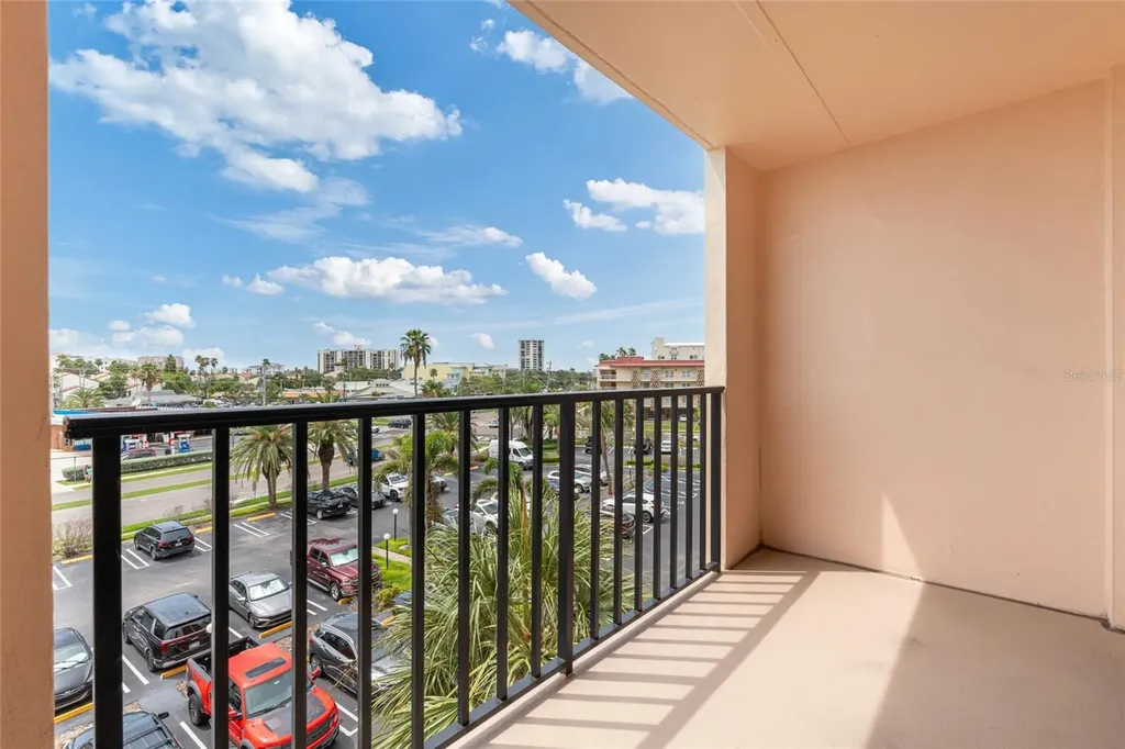 51 Island Way Clearwater Beach FL 33767