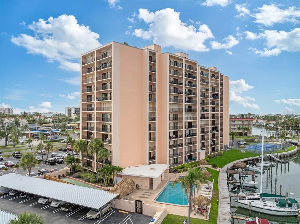 51 Island Way Clearwater Beach FL 33767