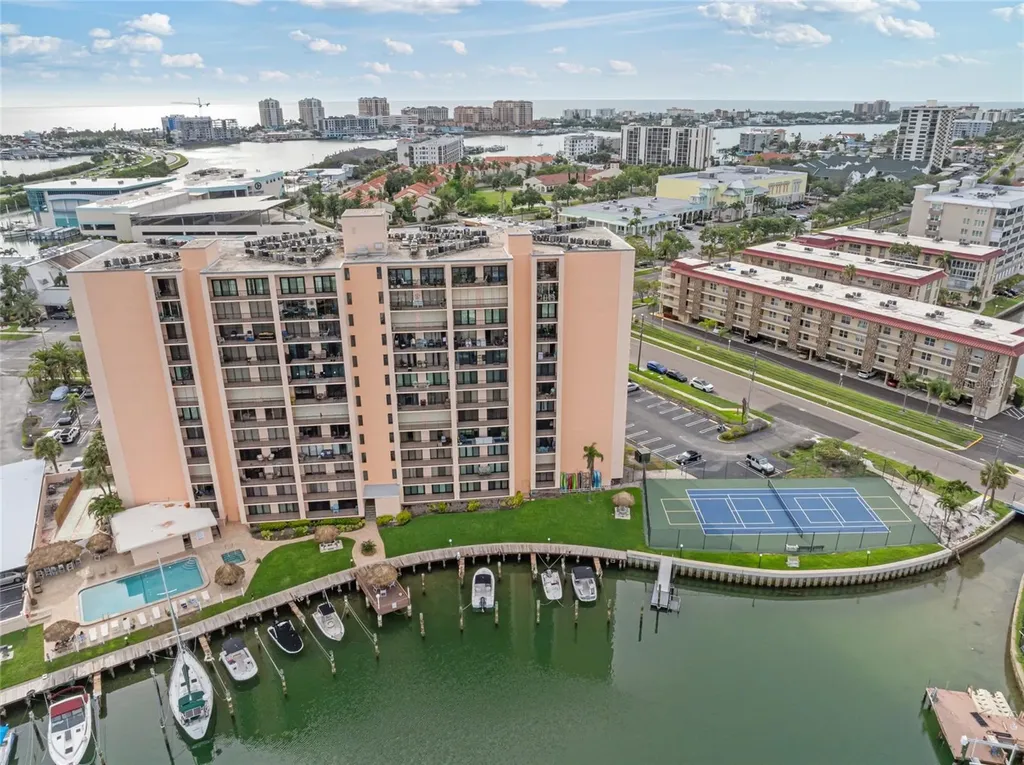 51 Island Way Clearwater Beach FL 33767