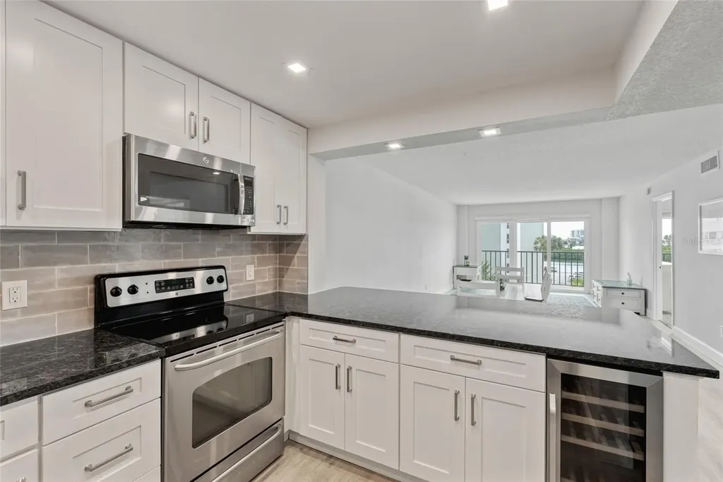 51 Island Way Clearwater Beach FL 33767