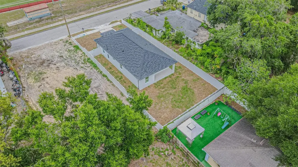 1007 E Eskimo Avenue Tampa FL 33604
