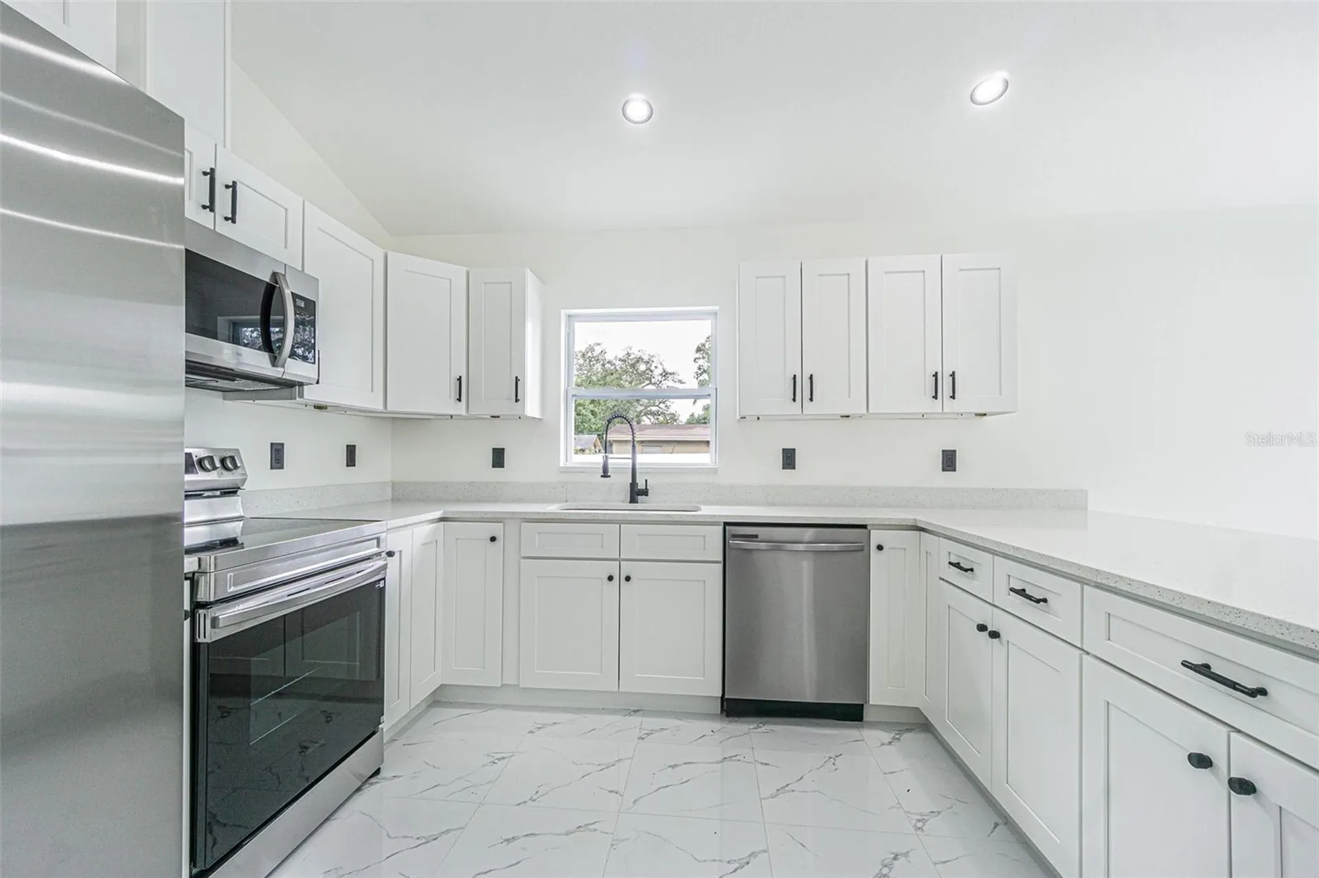 1007 E Eskimo Avenue Tampa FL 33604