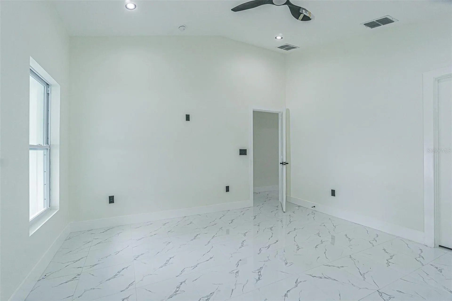 1007 E Eskimo Avenue Tampa FL 33604