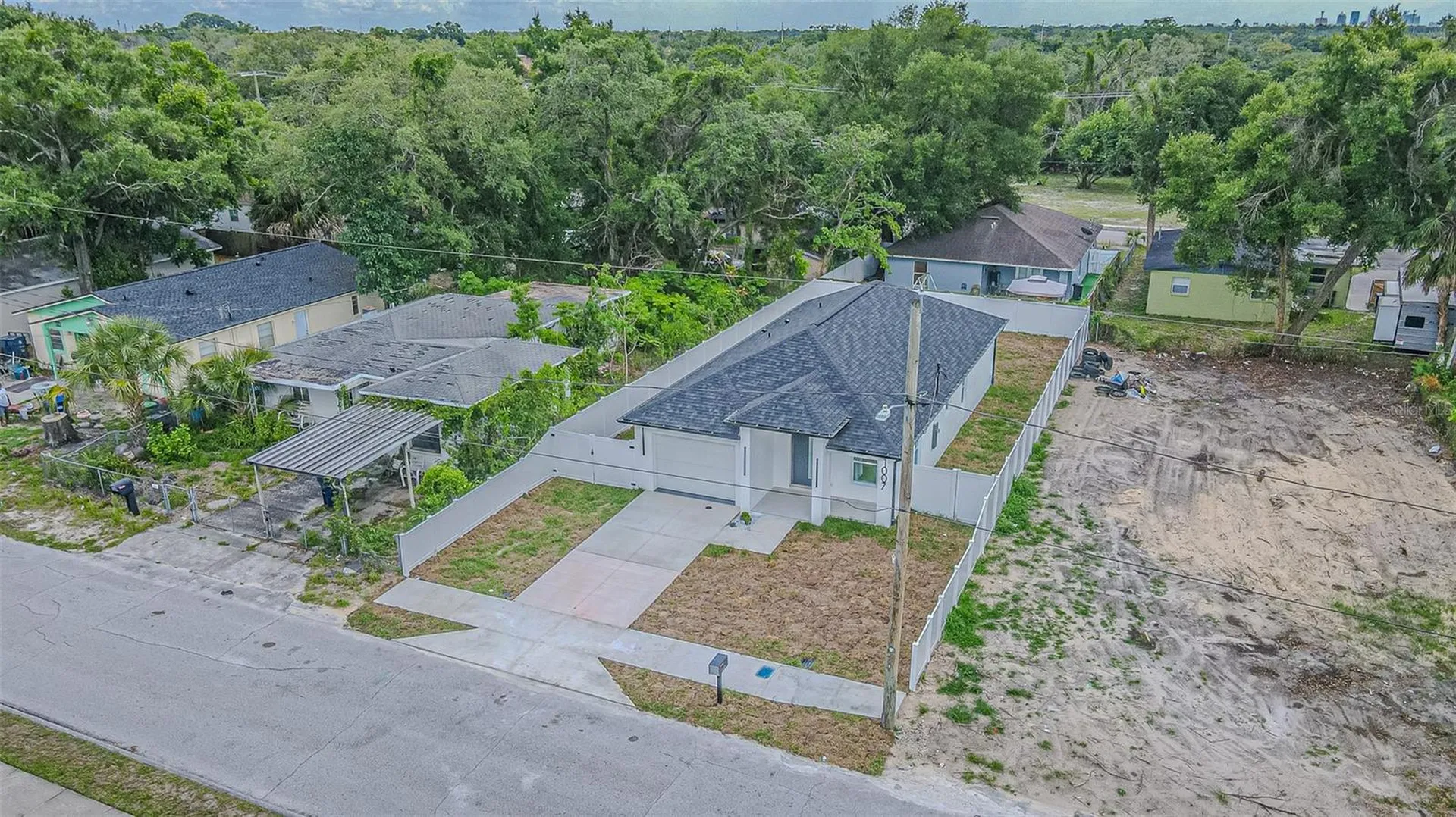 1007 E Eskimo Avenue Tampa FL 33604