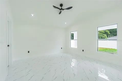 1007 E Eskimo Avenue Tampa FL 33604