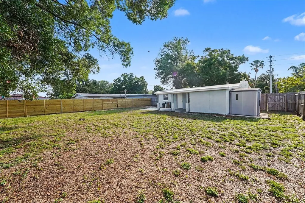 7062 47th Street N Pinellas Park FL 33781