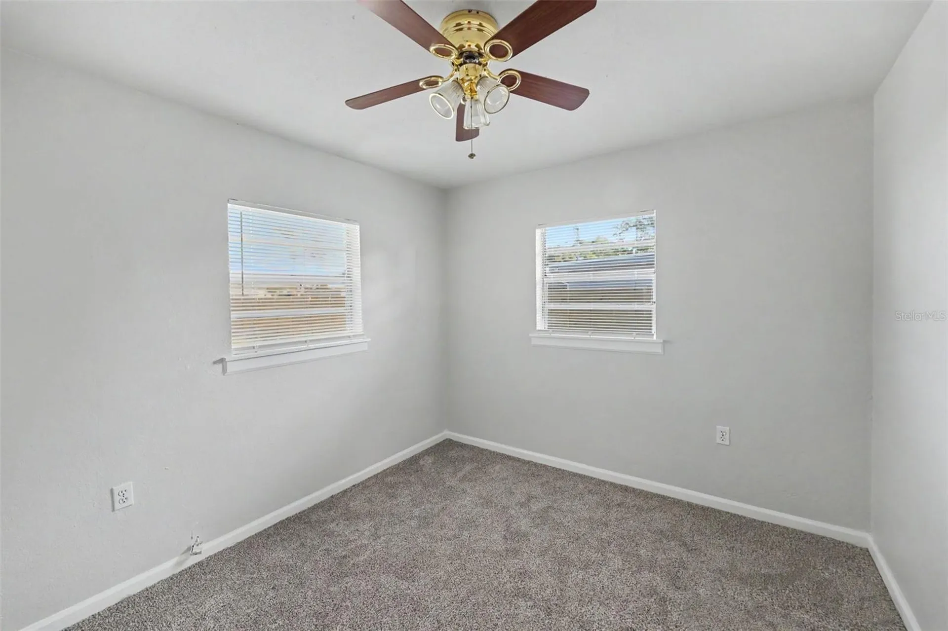 7062 47th Street N Pinellas Park FL 33781