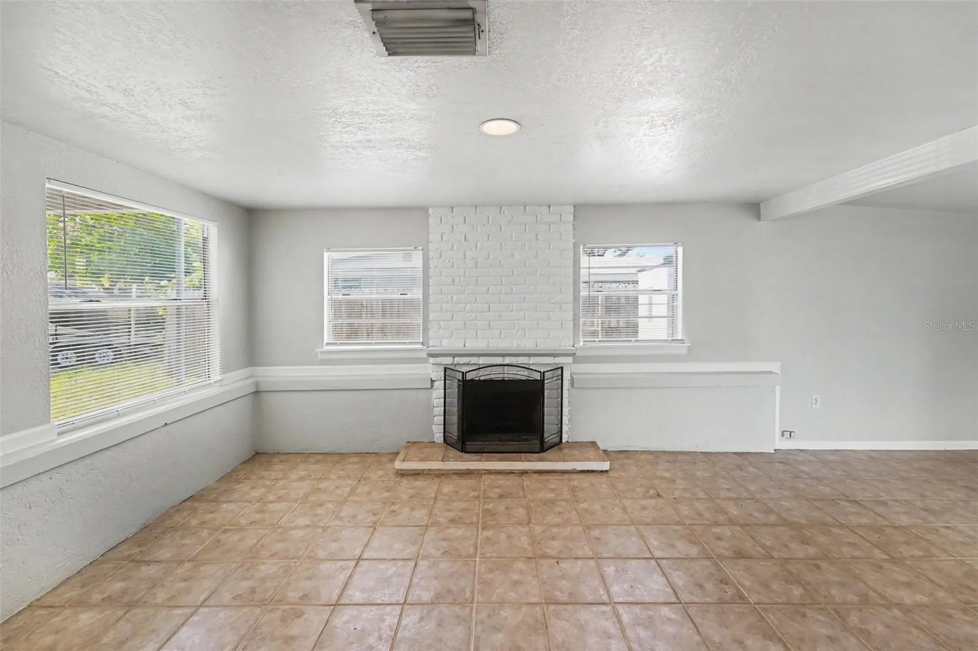 7062 47th Street N Pinellas Park FL 33781
