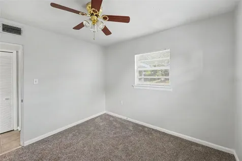 7062 47th Street N Pinellas Park FL 33781