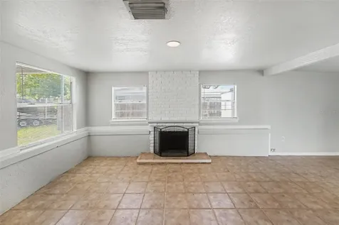 7062 47th Street N Pinellas Park FL 33781