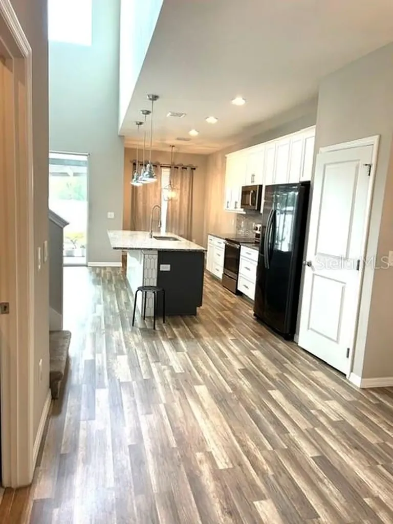 3875 S Fern Creek Avenue Orlando FL 32806