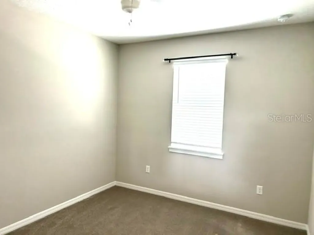 3875 S Fern Creek Avenue Orlando FL 32806