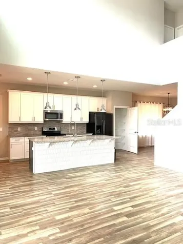 3875 S Fern Creek Avenue Orlando FL 32806