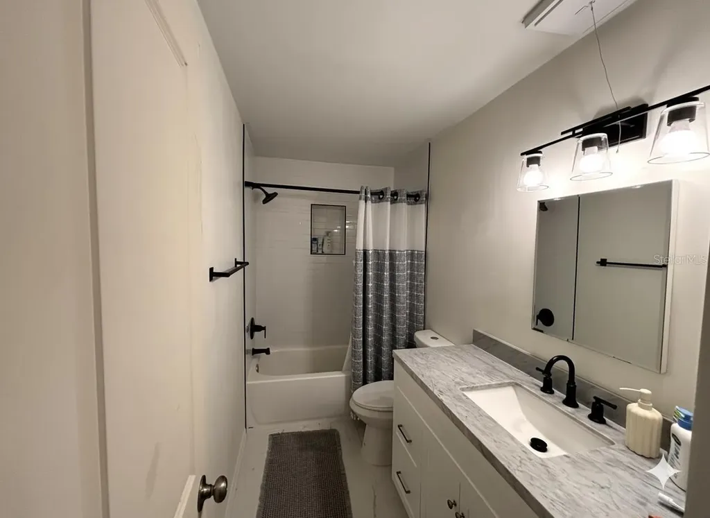 6016 18th Street NE St Petersburg FL 33703