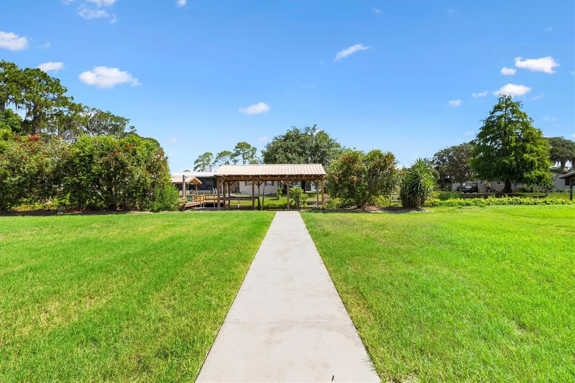 12107 Eagle Point Court Leesburg FL 34788