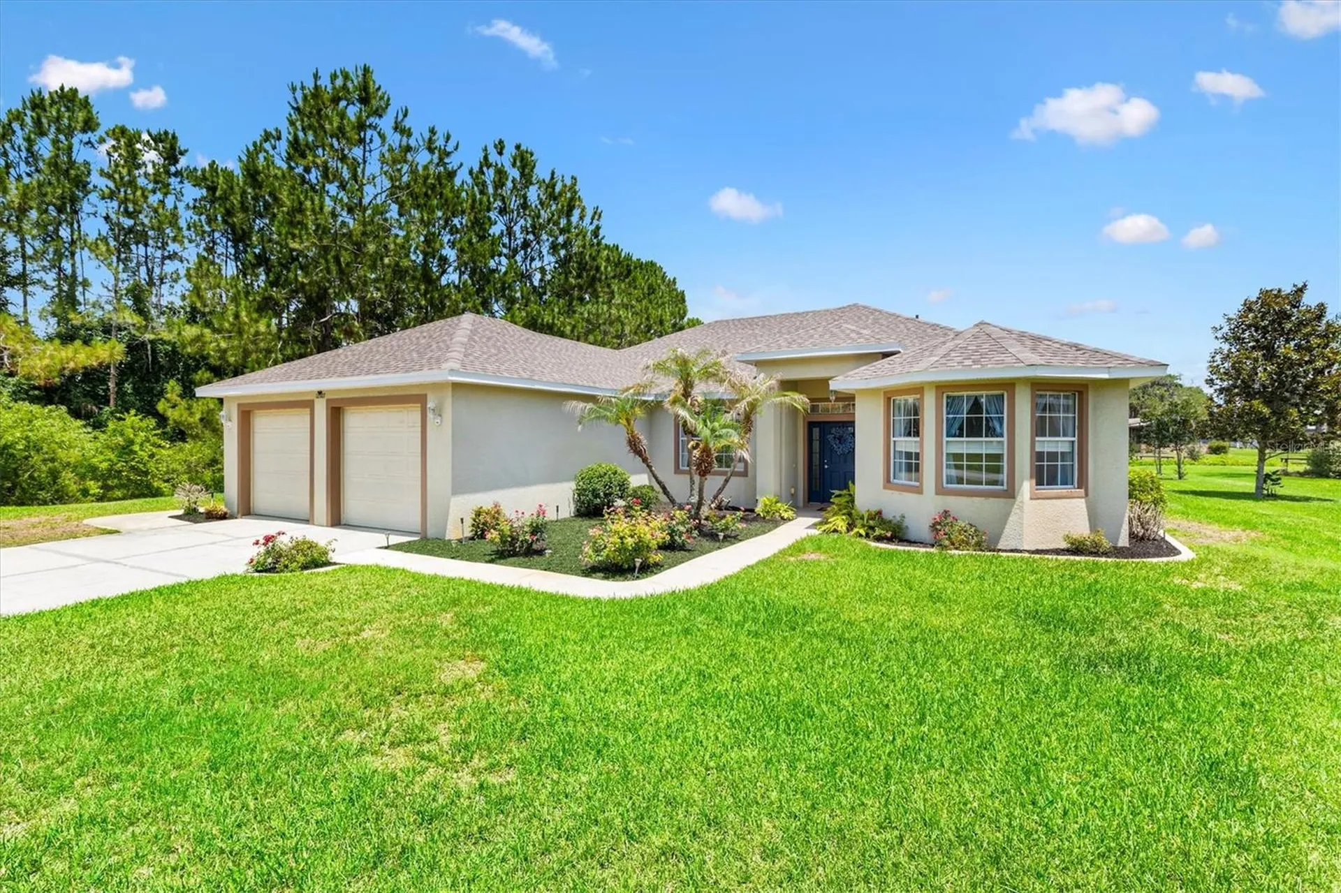12107 Eagle Point Court Leesburg FL 34788