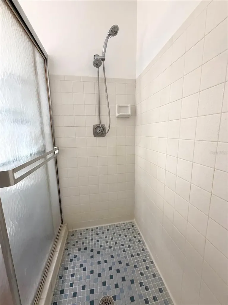 2383 Netherlands Drive Clearwater FL 33763