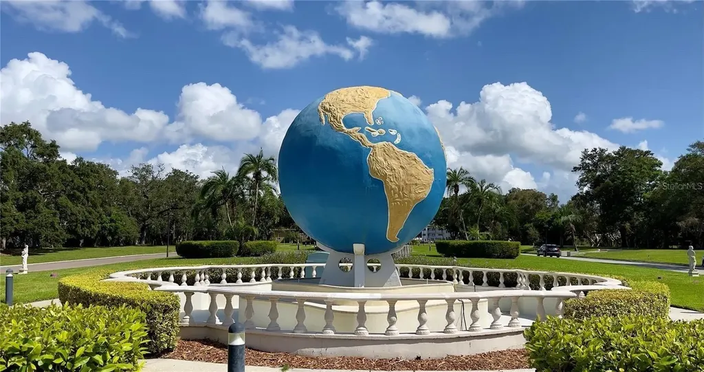 2383 Netherlands Drive Clearwater FL 33763
