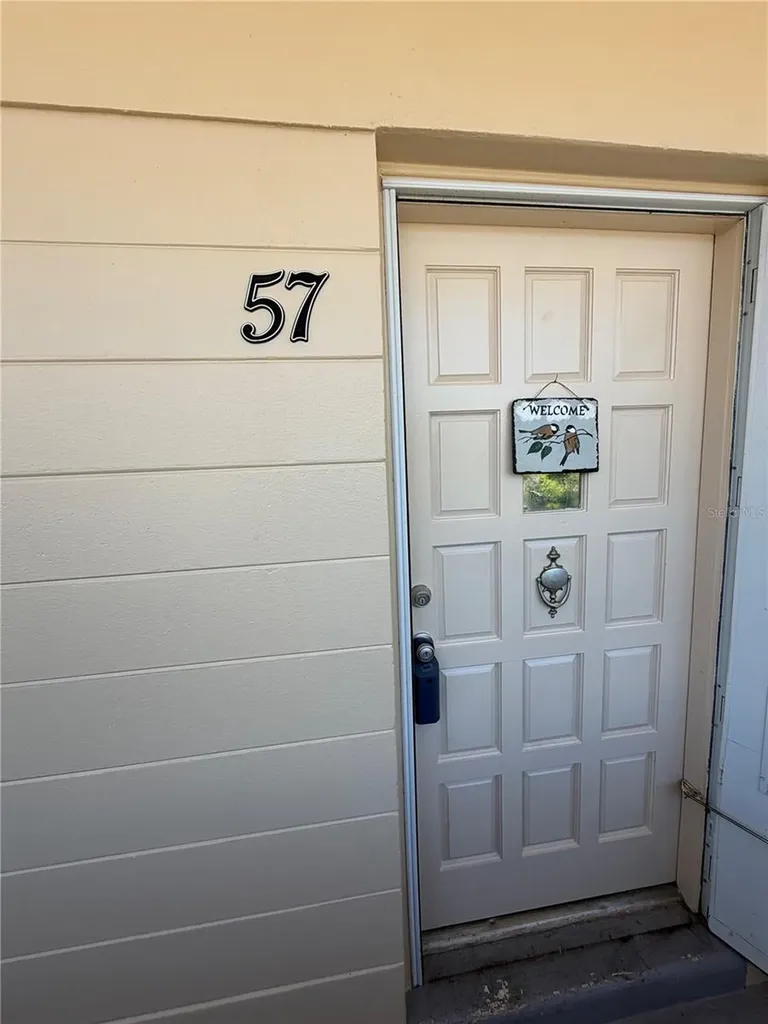 2383 Netherlands Drive Clearwater FL 33763