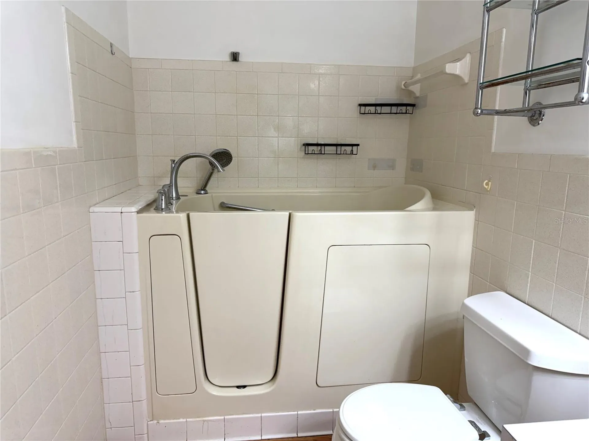 2383 Netherlands Drive Clearwater FL 33763