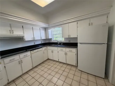 2383 Netherlands Drive Clearwater FL 33763