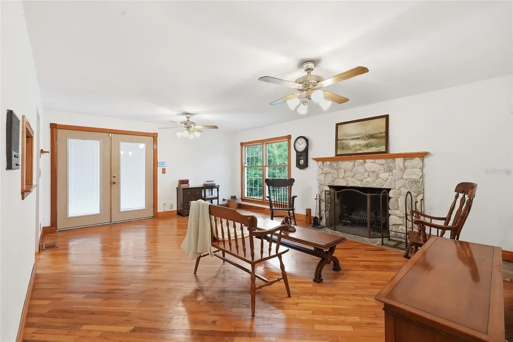 9291 NW 127th Place Chiefland FL 32626