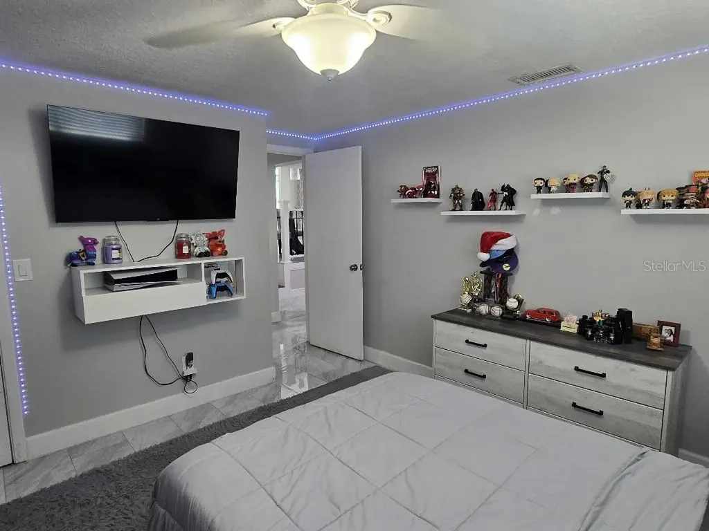 7002 Danewood Court Tampa FL 33615