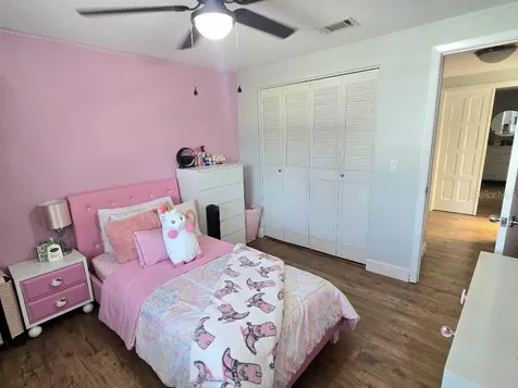7002 Danewood Court Tampa FL 33615
