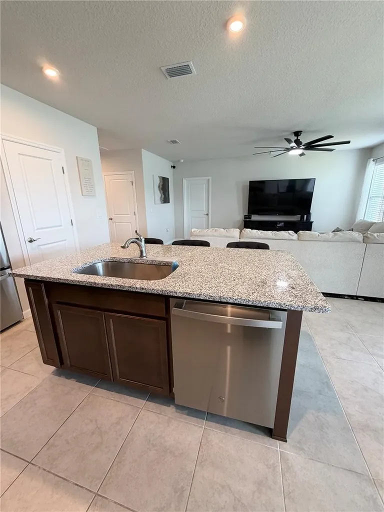 35550 Sparrow Nest Way Zephyrhills FL 33541