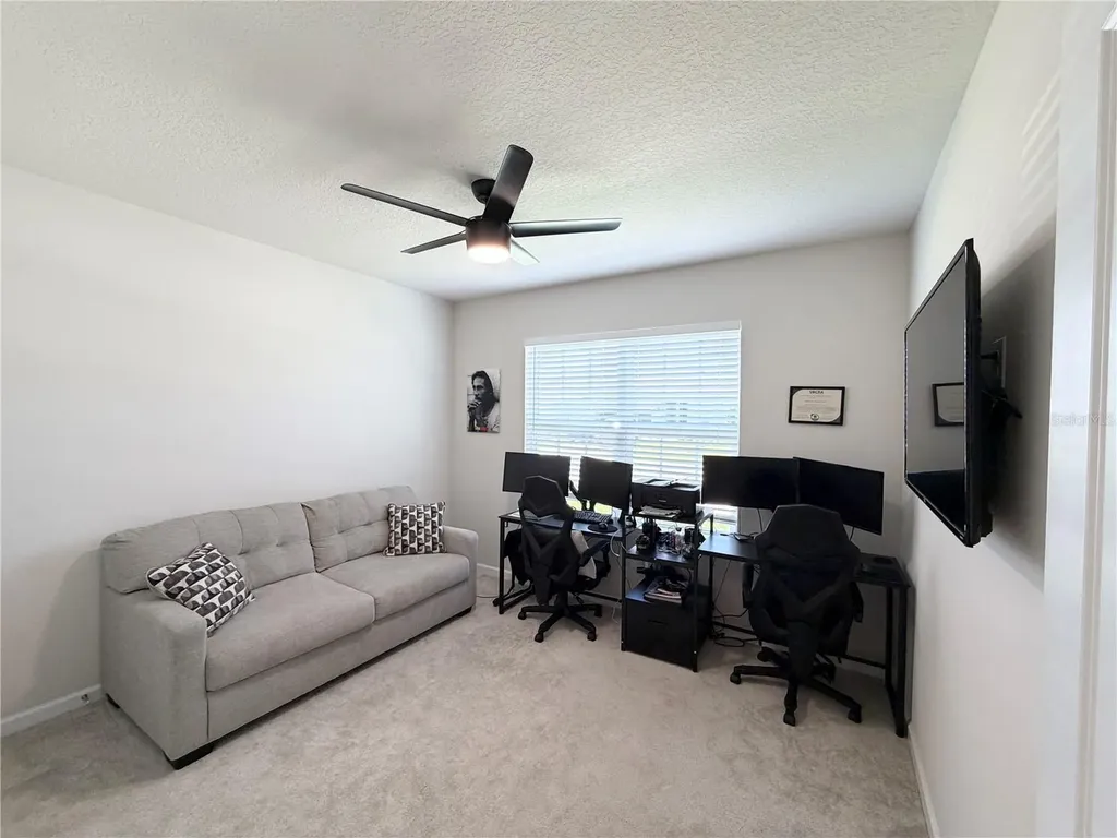 35550 Sparrow Nest Way Zephyrhills FL 33541