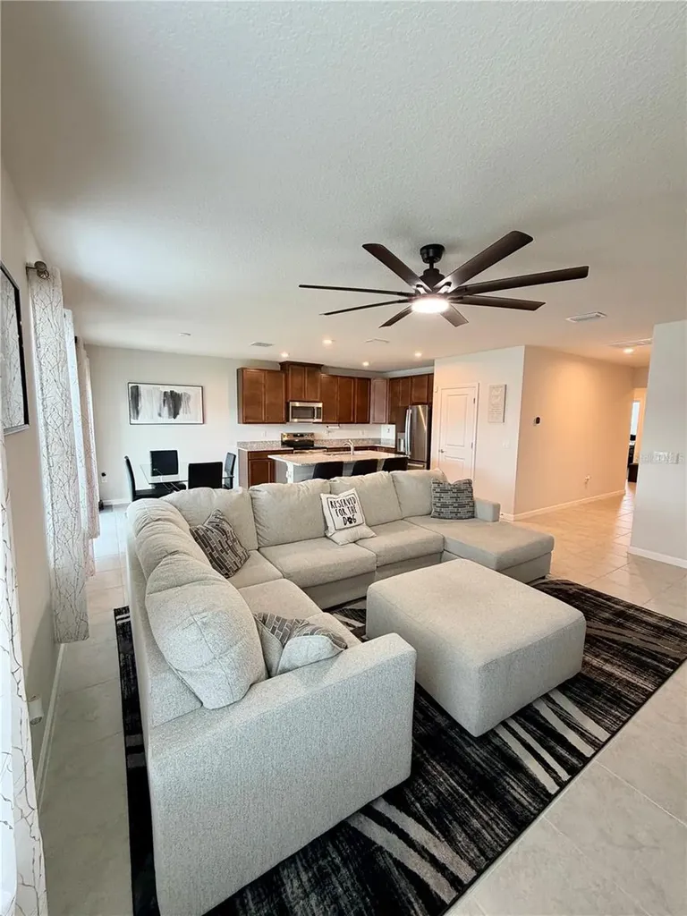35550 Sparrow Nest Way Zephyrhills FL 33541