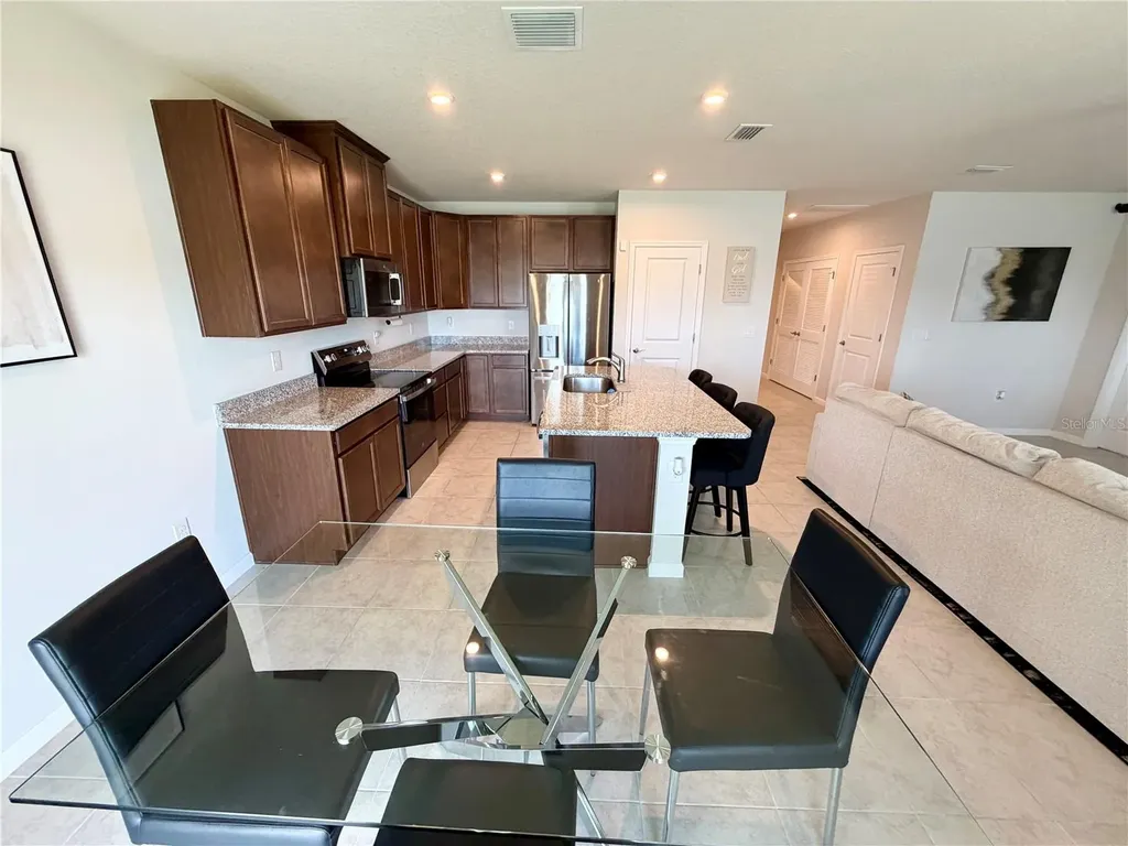 35550 Sparrow Nest Way Zephyrhills FL 33541