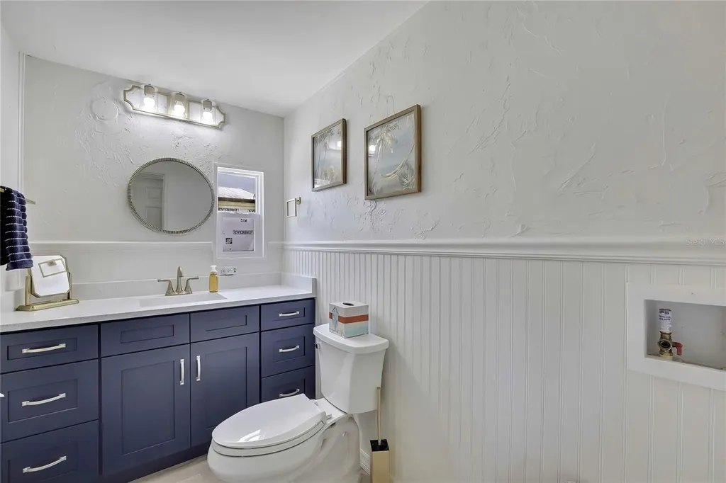 2630 N Comanche Point Crystal River FL 34429