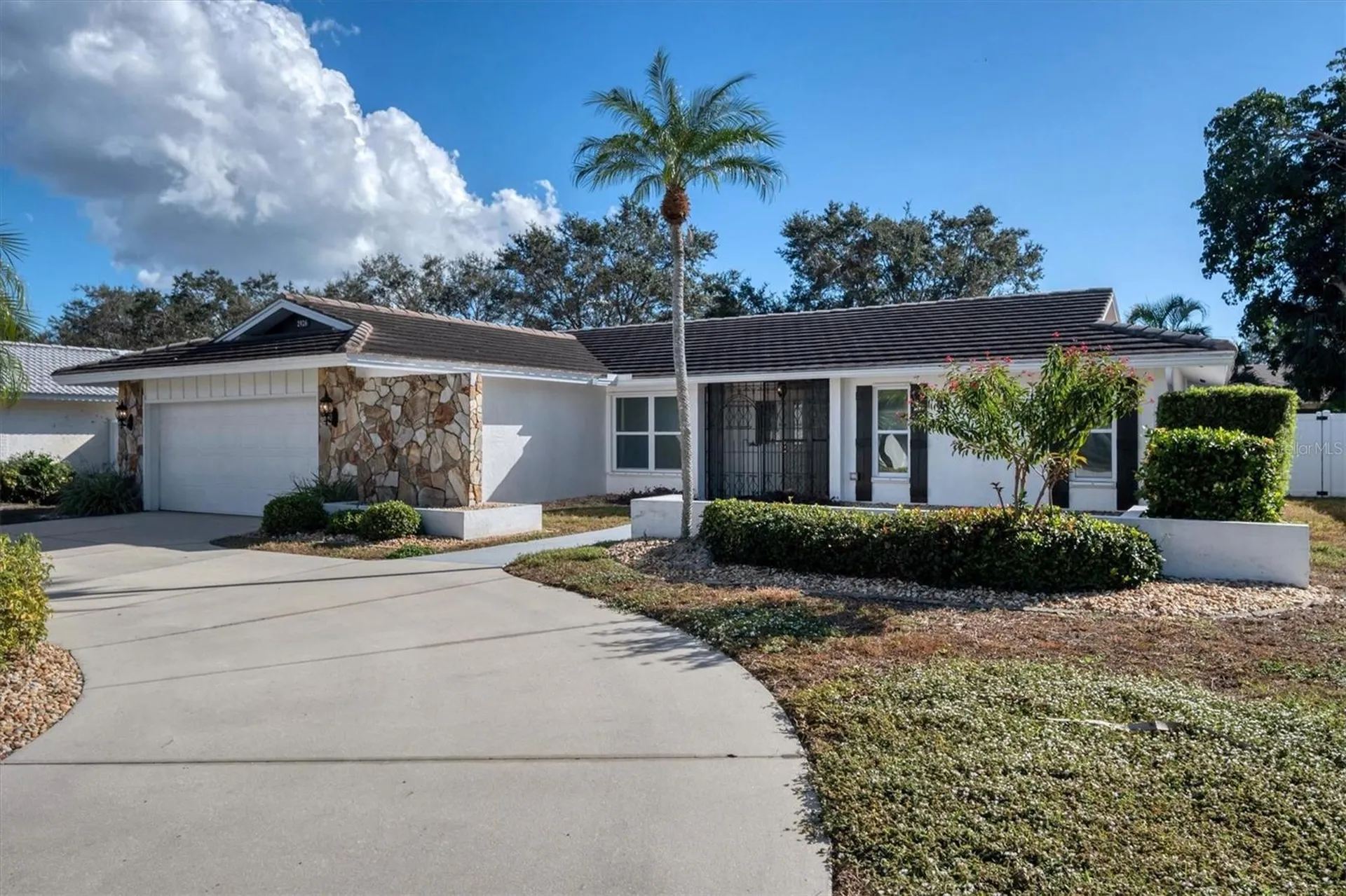 2926 Captiva Drive Sarasota FL 34231