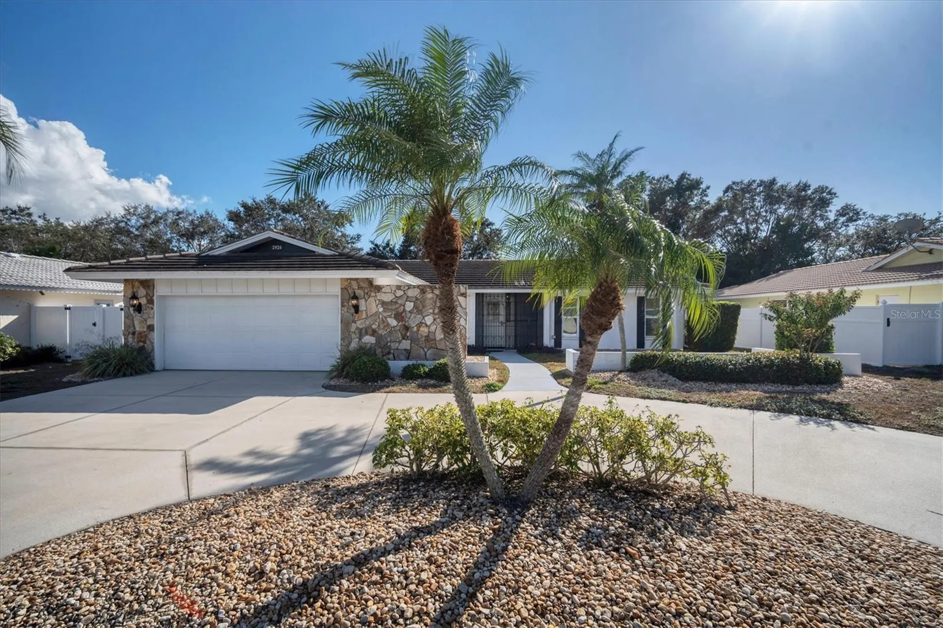 2926 Captiva Drive Sarasota FL 34231