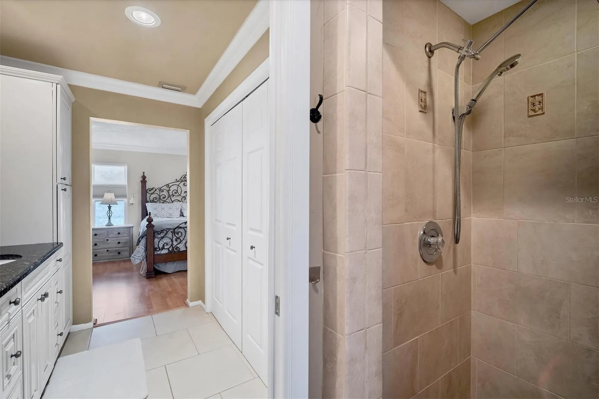 2926 Captiva Drive Sarasota FL 34231